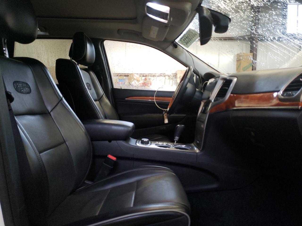 Photo 5 from auction – 2011 JEEP GRAND CHER with VIN 1J4RR6GT5BC536194