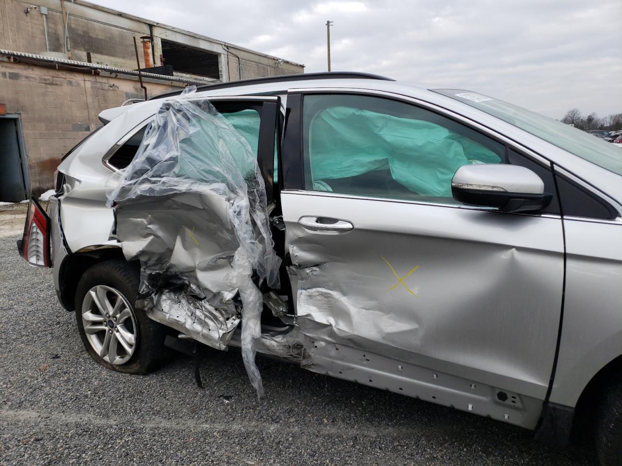 Photo 9 from auction – 2016 FORD EDGE SEL with VIN 2FMPK4J80GBC50010