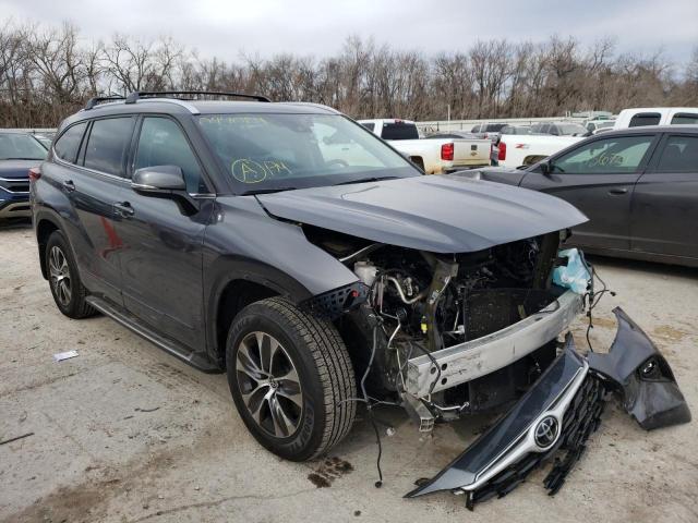 TOYOTA HIGHLANDER 2021 with VIN 5TDGZRBH7MS094084 - Photo from auction