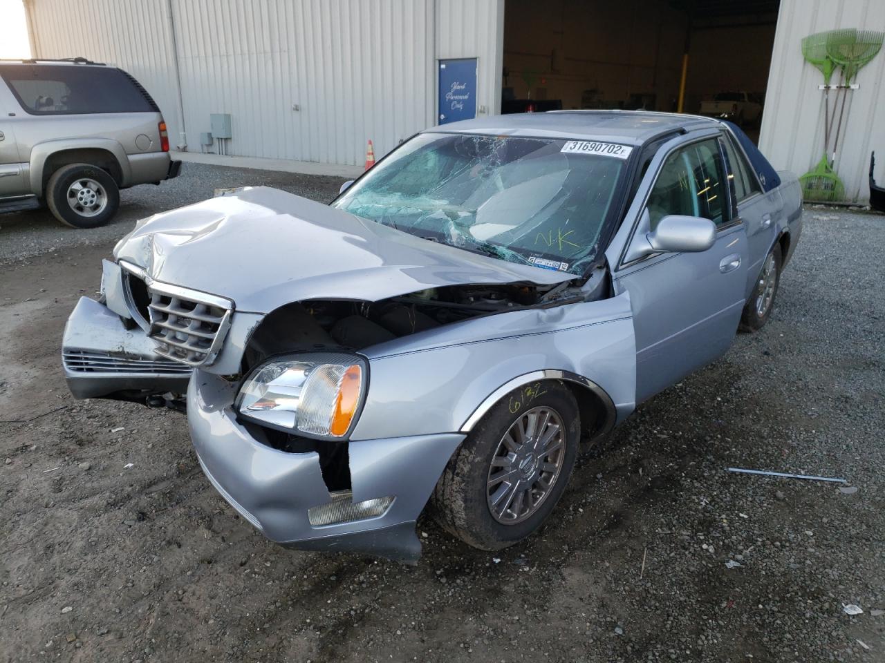 Photo 2 from auction – 2005 CADILLAC DEVILLE DH with VIN 1G6KE57Y95U186093