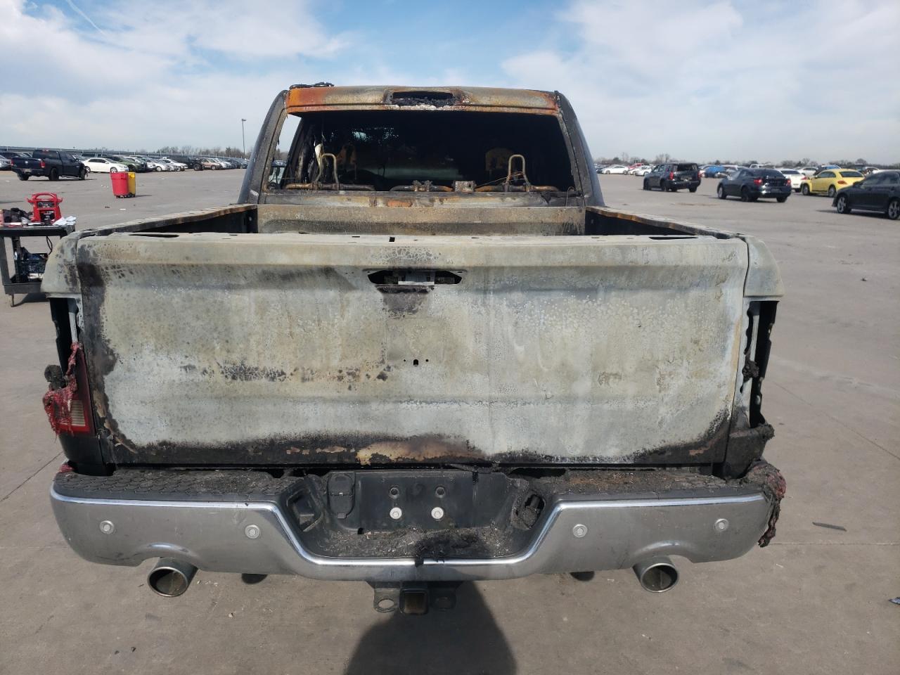 Zdjęcie 9 z aukcji – 2015 RAM 1500 SLT z VIN 1C6RR6LM6FS644895