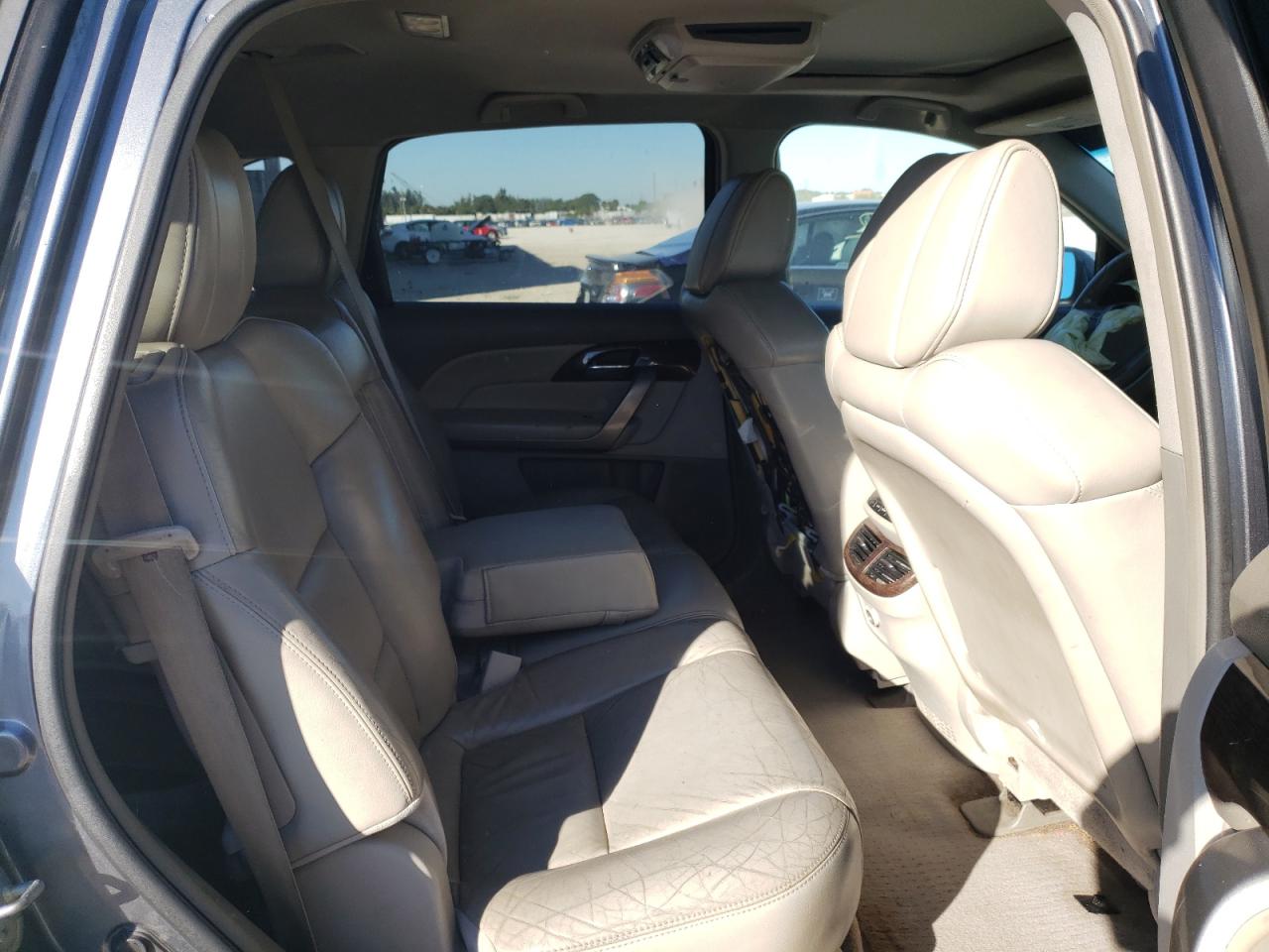 Photo 6 from auction – 2011 ACURA MDX with VIN 2HNYD2H27BH515059