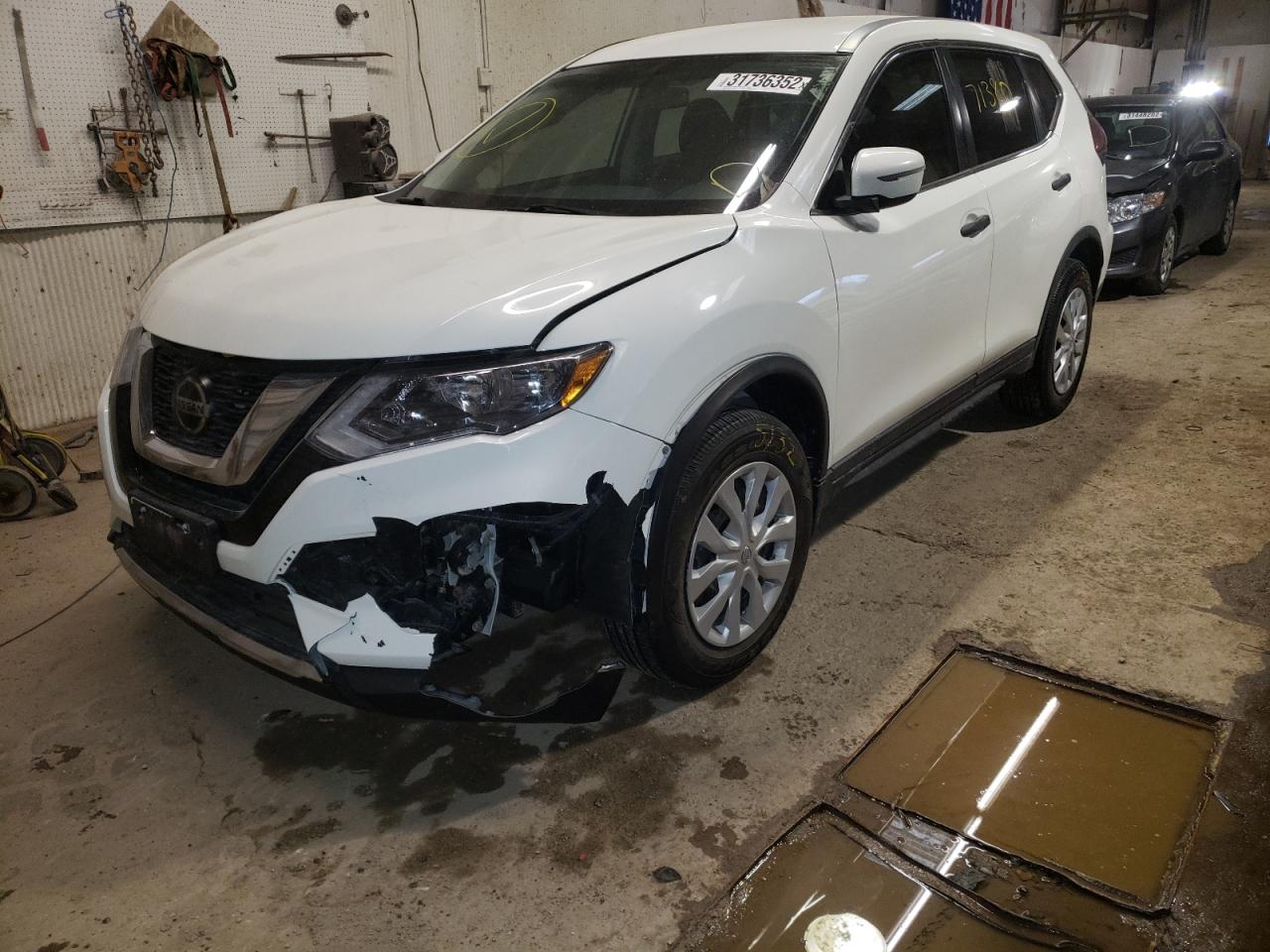Photo 2 from auction – 2018 NISSAN ROGUE with VIN 5N1AT2MV6JC703028