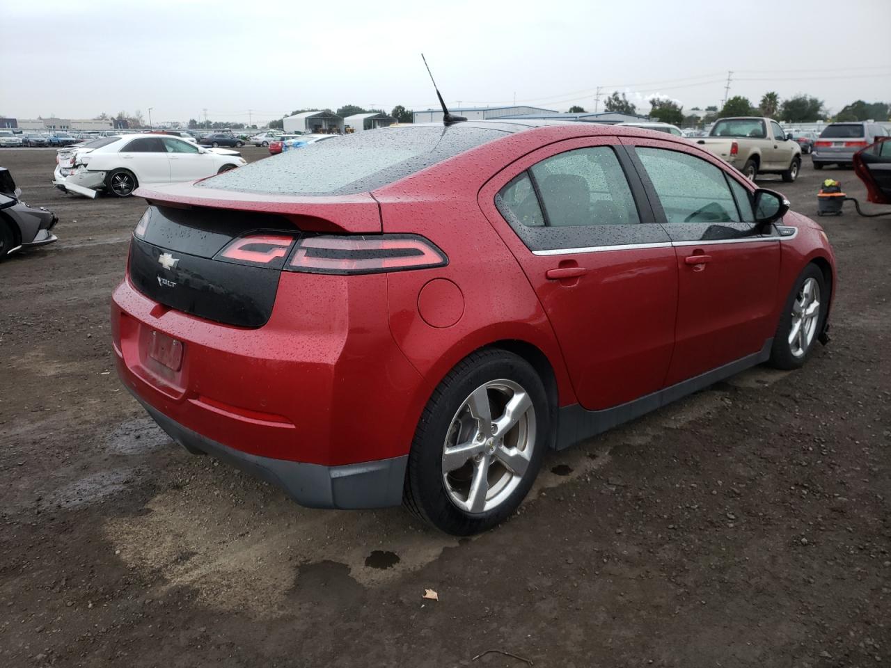 Photo 4 from auction – 2011 CHEVROLET VOLT with VIN 1G1RD6E4XBU103179