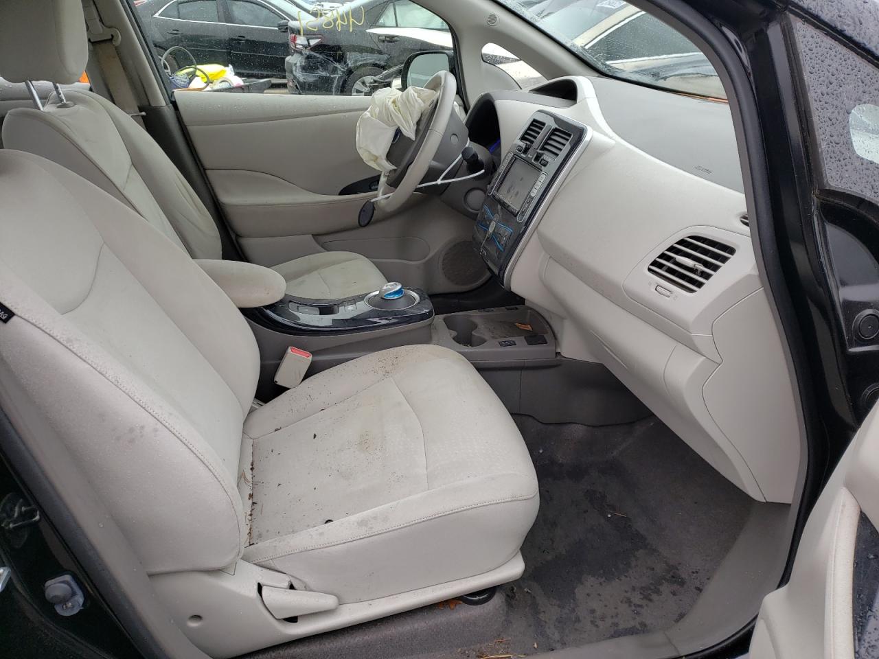 Photo 5 from auction – 2012 NISSAN LEAF SV with VIN JN1AZ0CP8CT020845