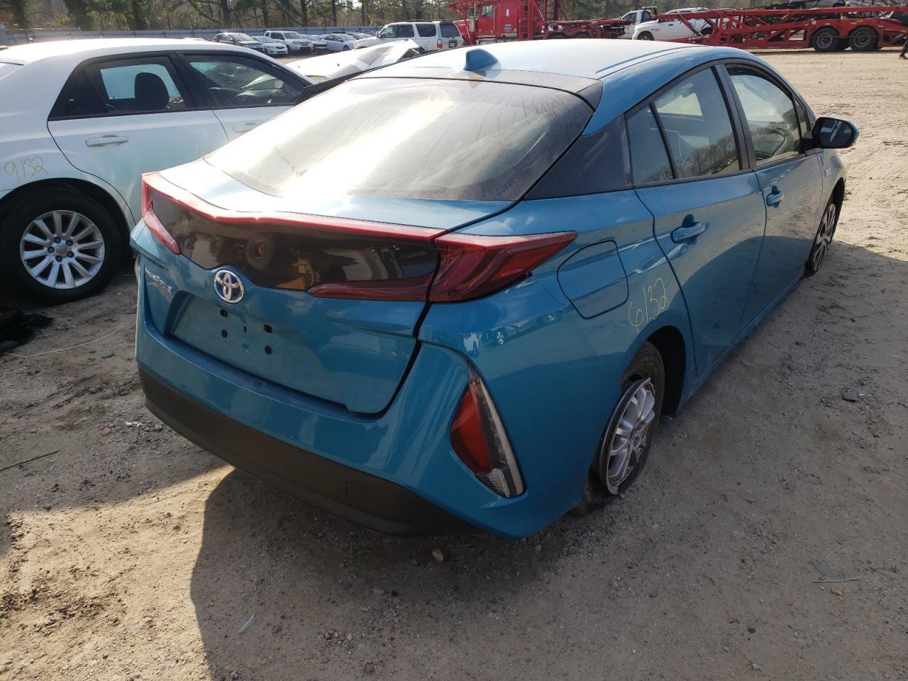 Photo 4 from auction – 2021 TOYOTA PRIUS PRIM with VIN JTDKAMFP2M3192222