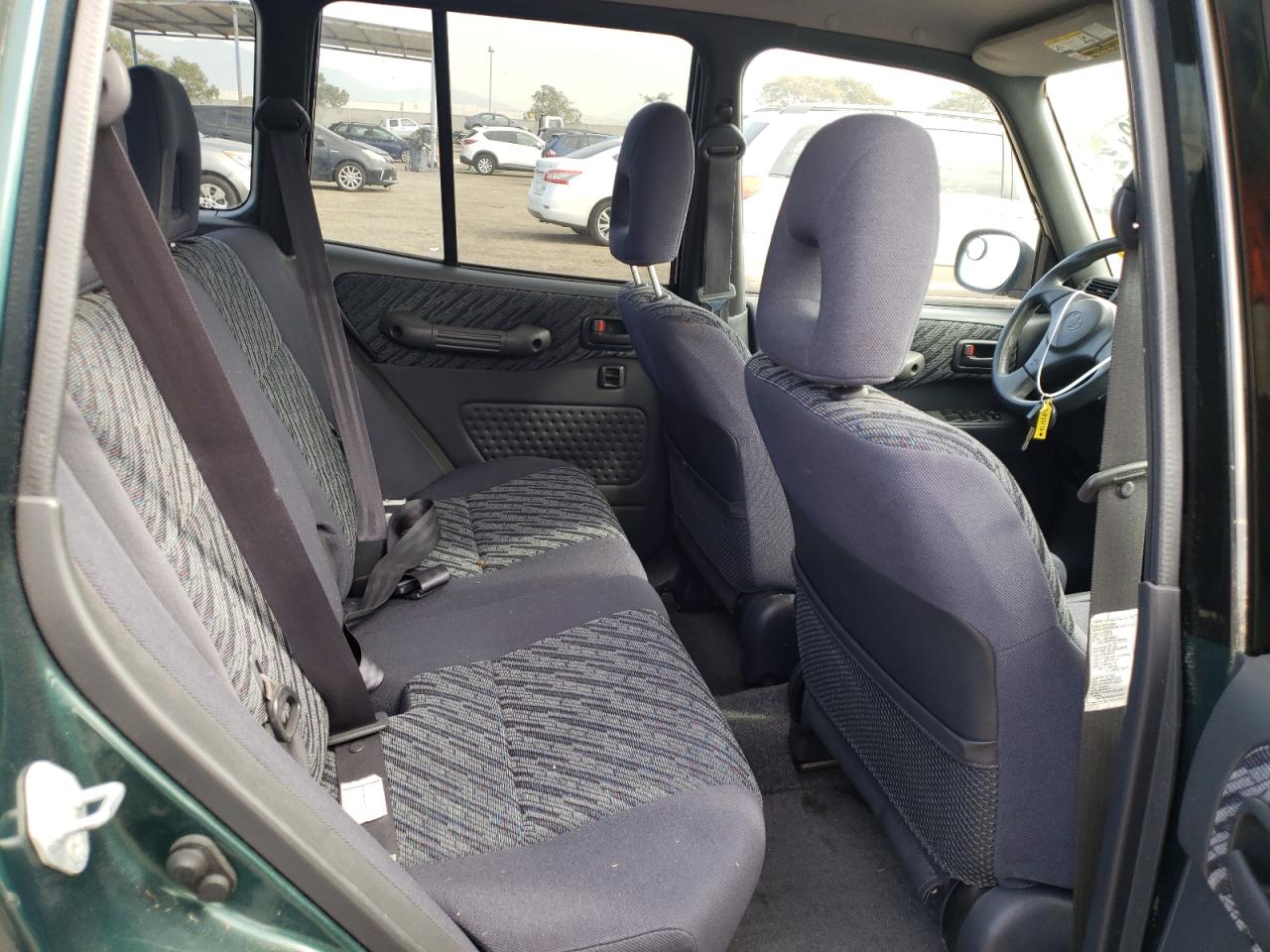 Photo 6 from auction – 2000 TOYOTA RAV4 with VIN JT3GP10V8Y7076505