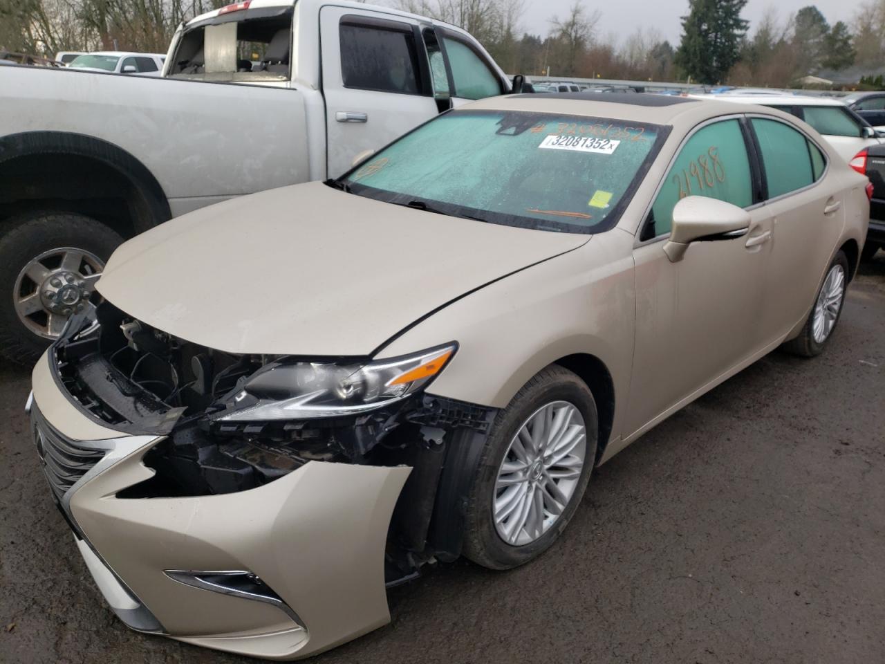 Photo 2 from auction – 2017 LEXUS ES350 with VIN 58ABK1GG9HU074697