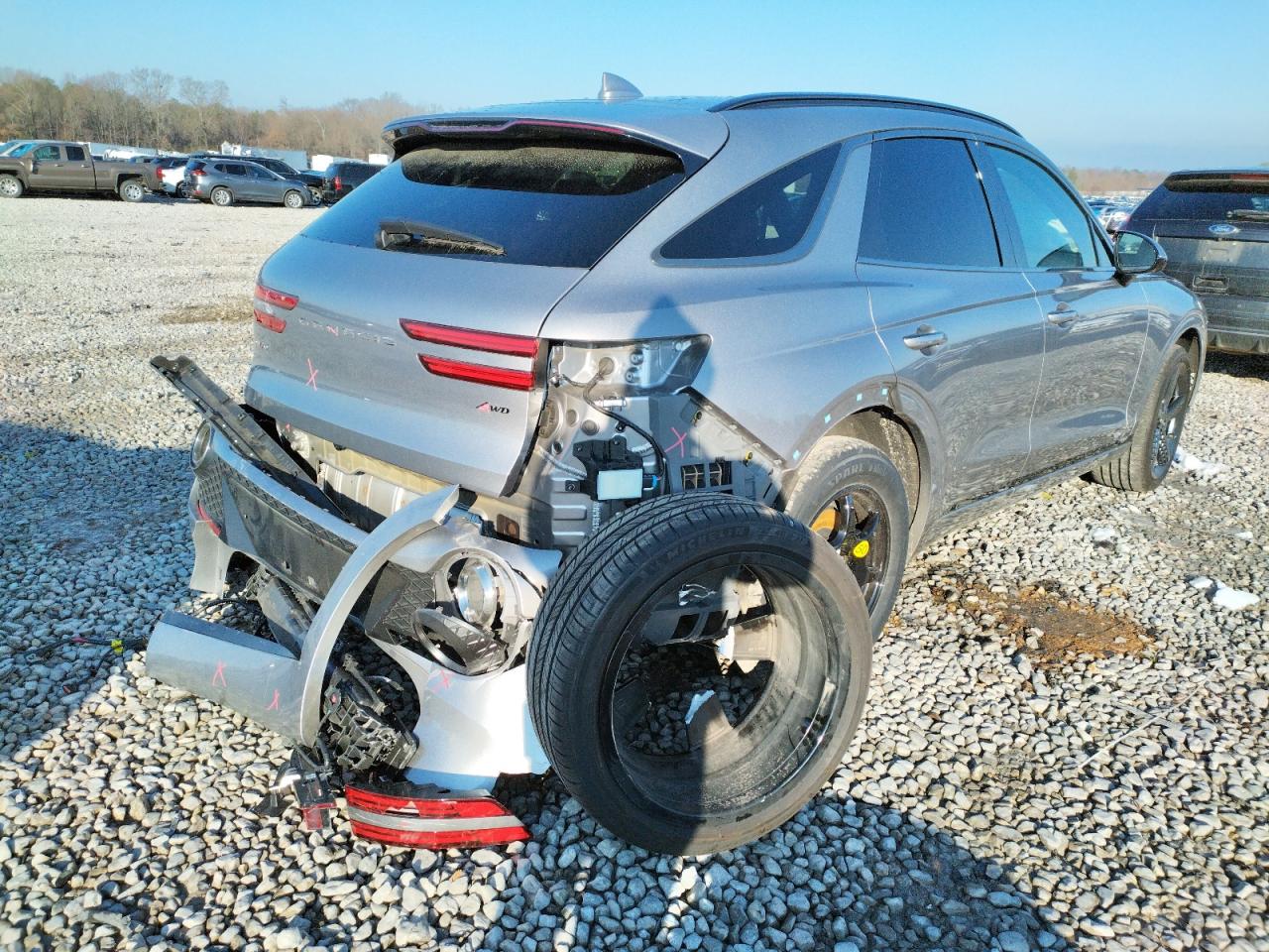 Photo 4 from auction – 2022 GENESIS GV70 BASE with VIN KMUMADTB3NU024048
