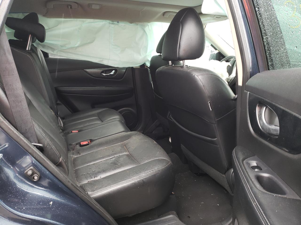 Photo 6 from auction – 2015 NISSAN ROGUE S with VIN 5N1AT2MVXFC803589
