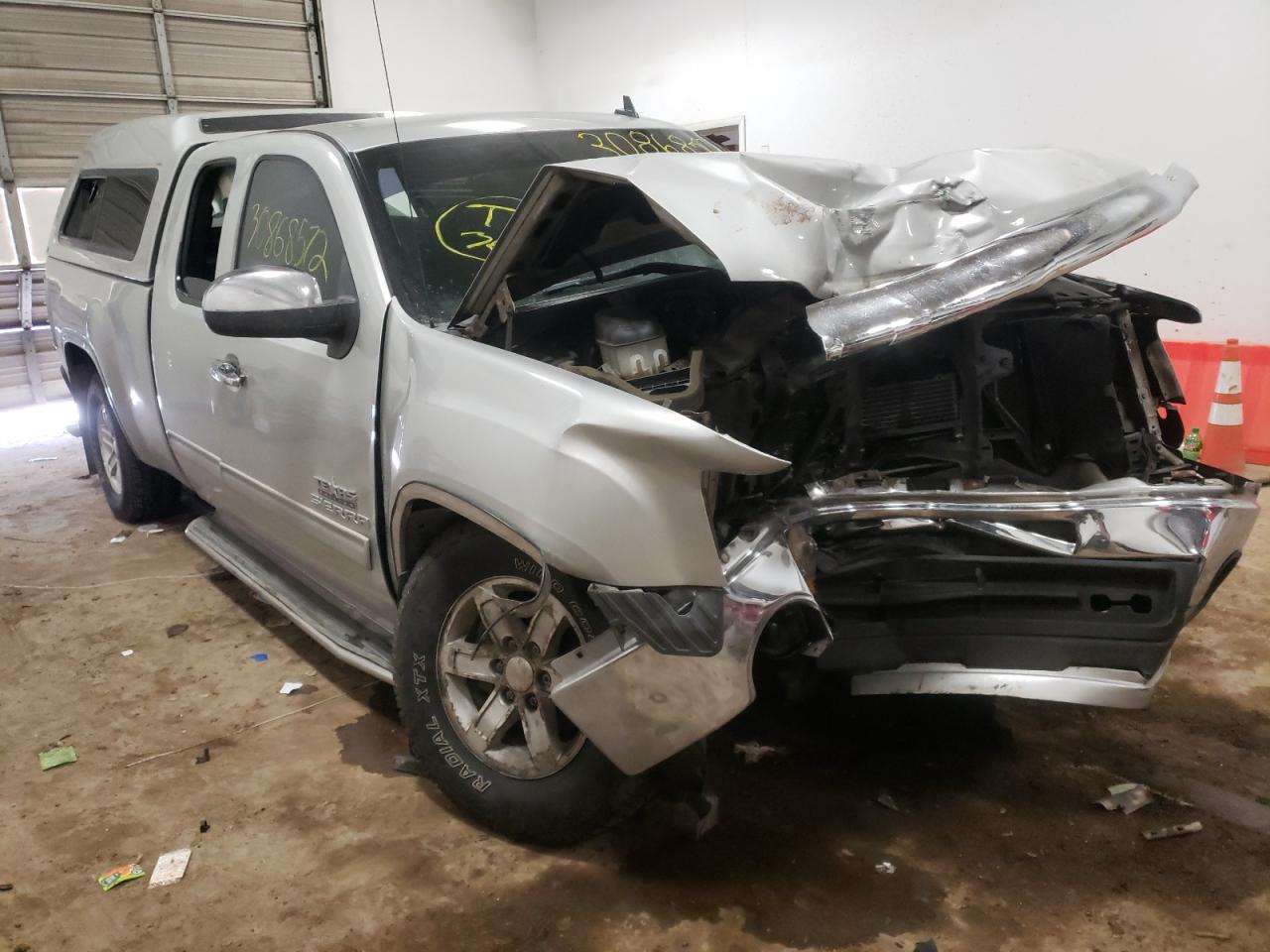 GMC SIERRA C15 2011 with VIN 1GTR1VE0XBZ109672 - Photo from auction