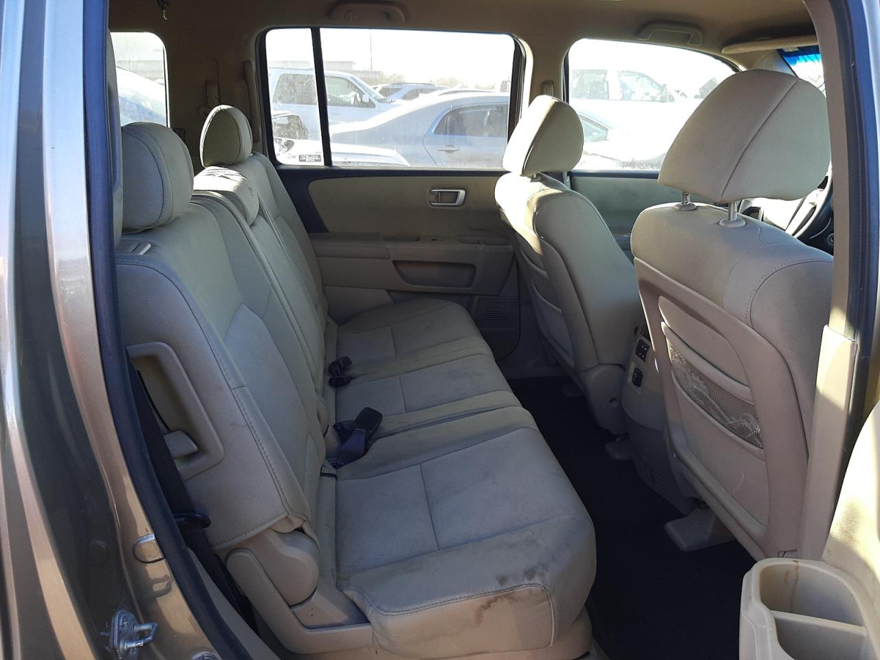 Photo 6 from auction – 2009 HONDA PILOT LX with VIN 5FNYF38259B026603