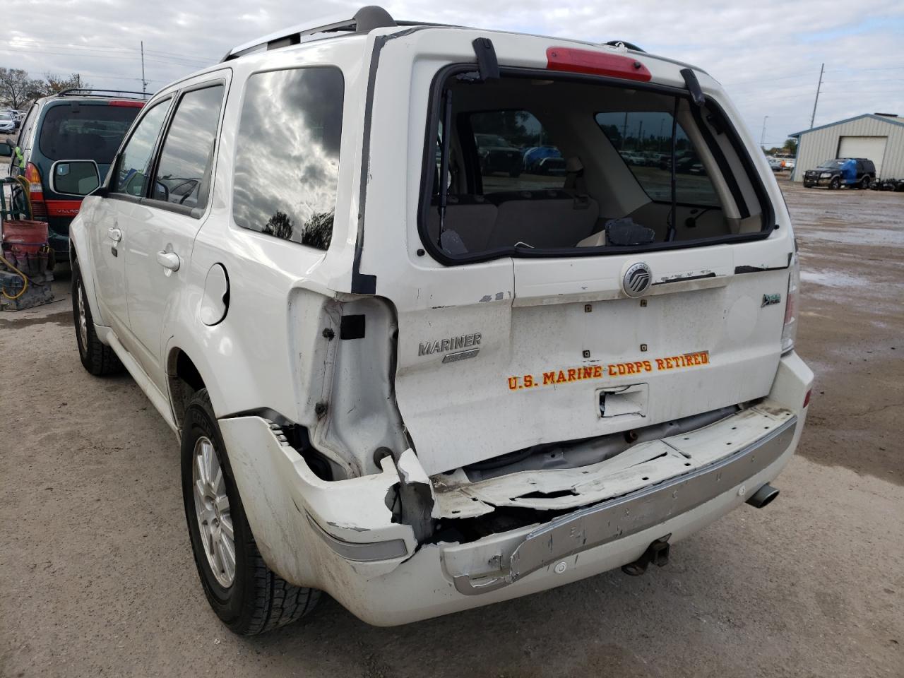 Photo 3 from auction – 2010 MERCURY MARINER PR with VIN 4M2CN8HG2AKJ01748