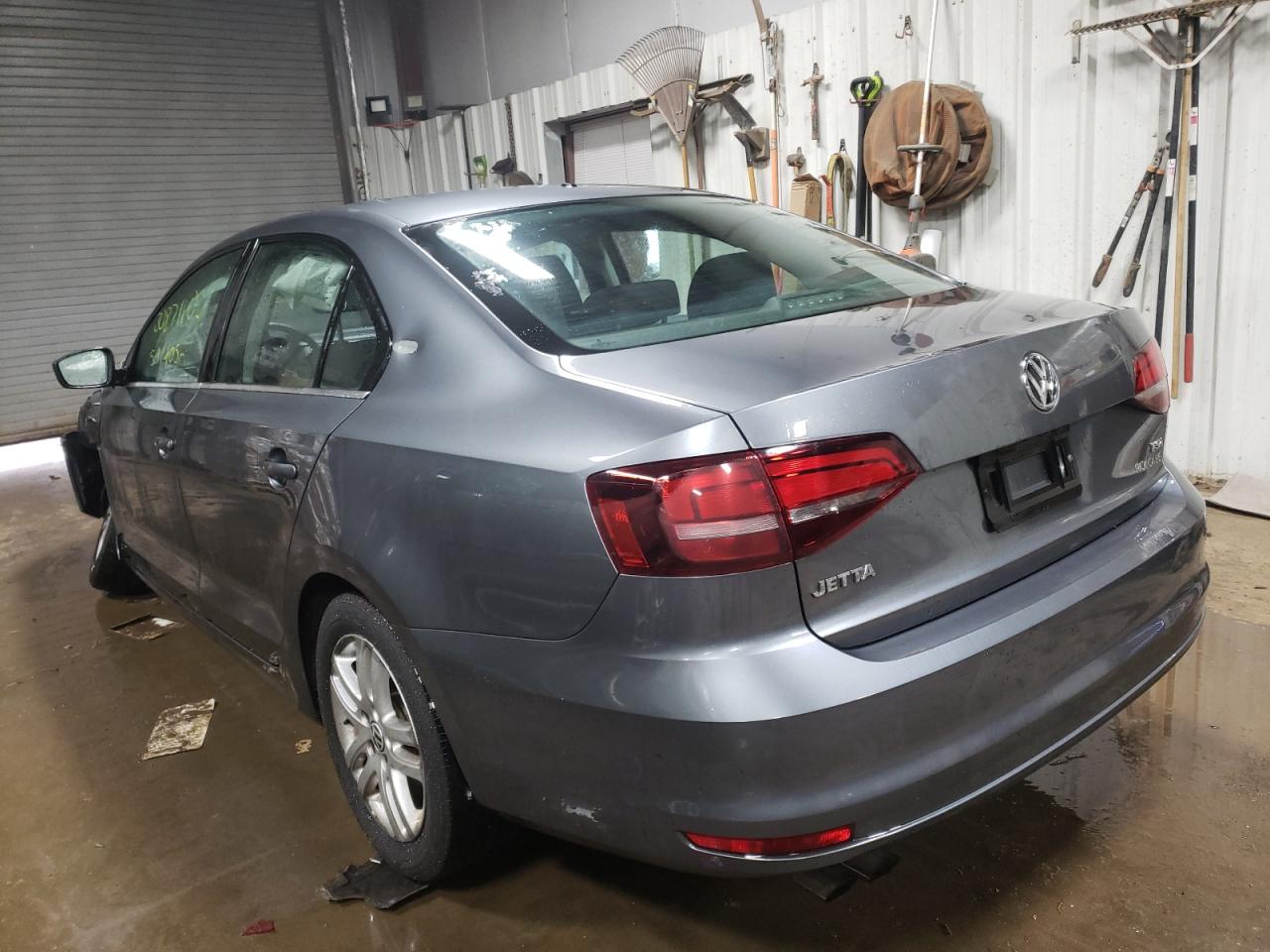 Photo 3 from auction – 2017 VOLKSWAGEN JETTA S with VIN 3VW2B7AJXHM260155