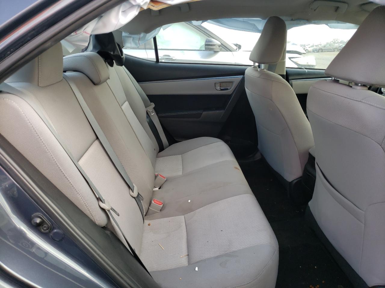 Photo 6 from auction – 2014 TOYOTA COROLLA EC with VIN 5YFBPRHE5EP035820