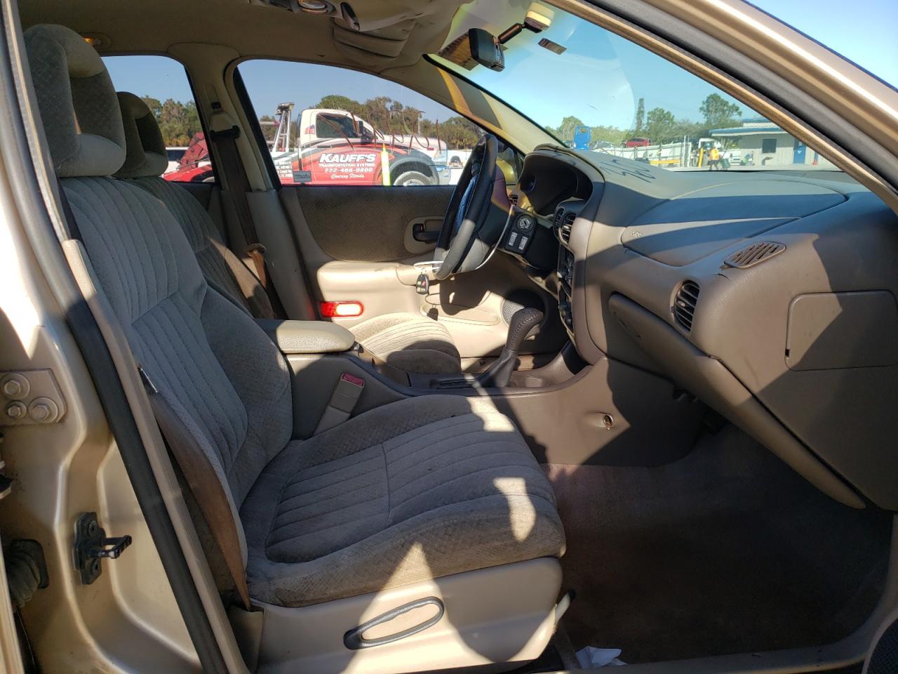 Photo 5 from auction – 2000 PONTIAC GRAND PRIX with VIN 1G2WP52K6YF253371