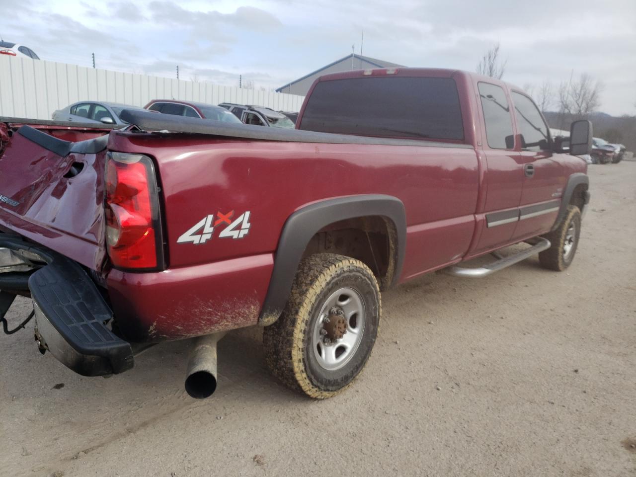 Photo 4 from auction – 2006 CHEVROLET SILVERADO with VIN 1GCHK29D56E272277