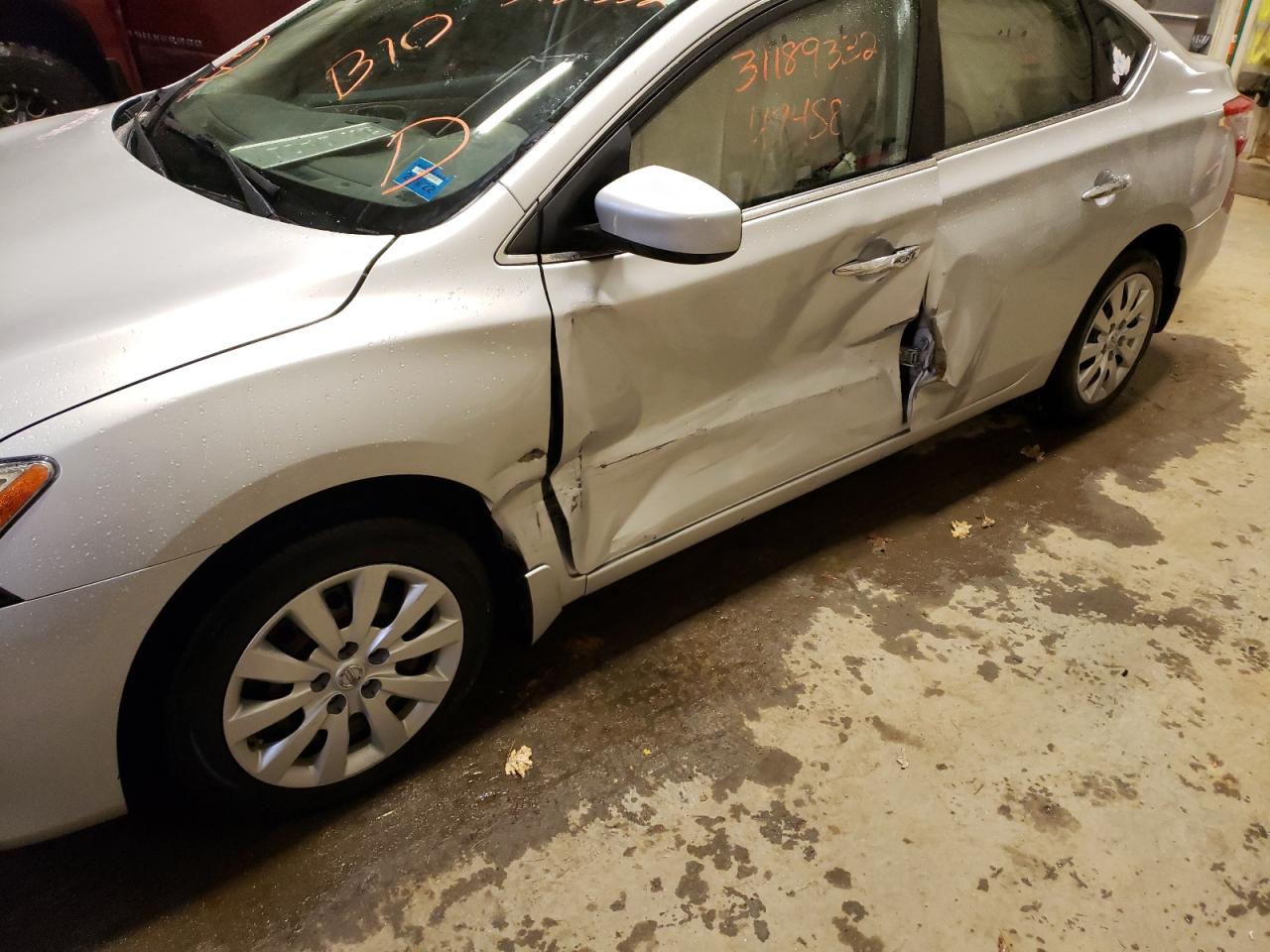 Photo 9 from auction – 2015 NISSAN SENTRA S with VIN 3N1AB7AP4FL691759