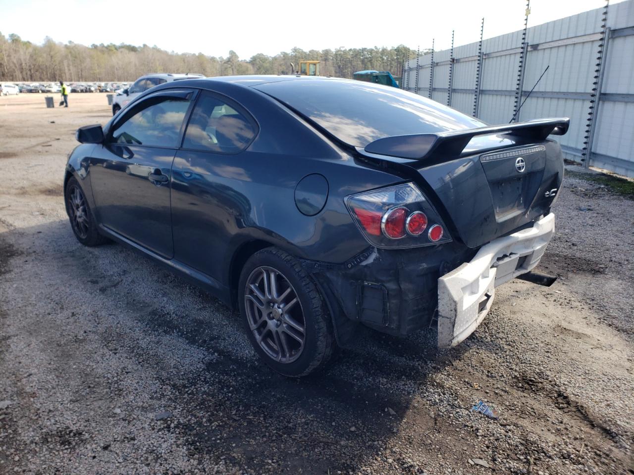 Photo 3 from auction – 2007 TOYOTA SCION TC with VIN JTKDE177670184312