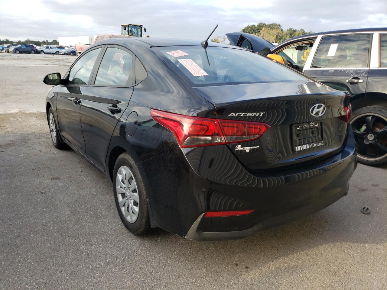 Photo 3 from auction – 2019 HYUNDAI ACCENT SE with VIN 3KPC24A30KE058465