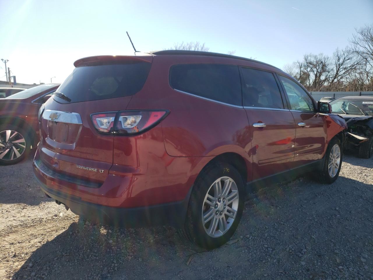 Photo 4 from auction – 2013 CHEVROLET TRAVERSE L with VIN 1GNKRGKDXDJ112626