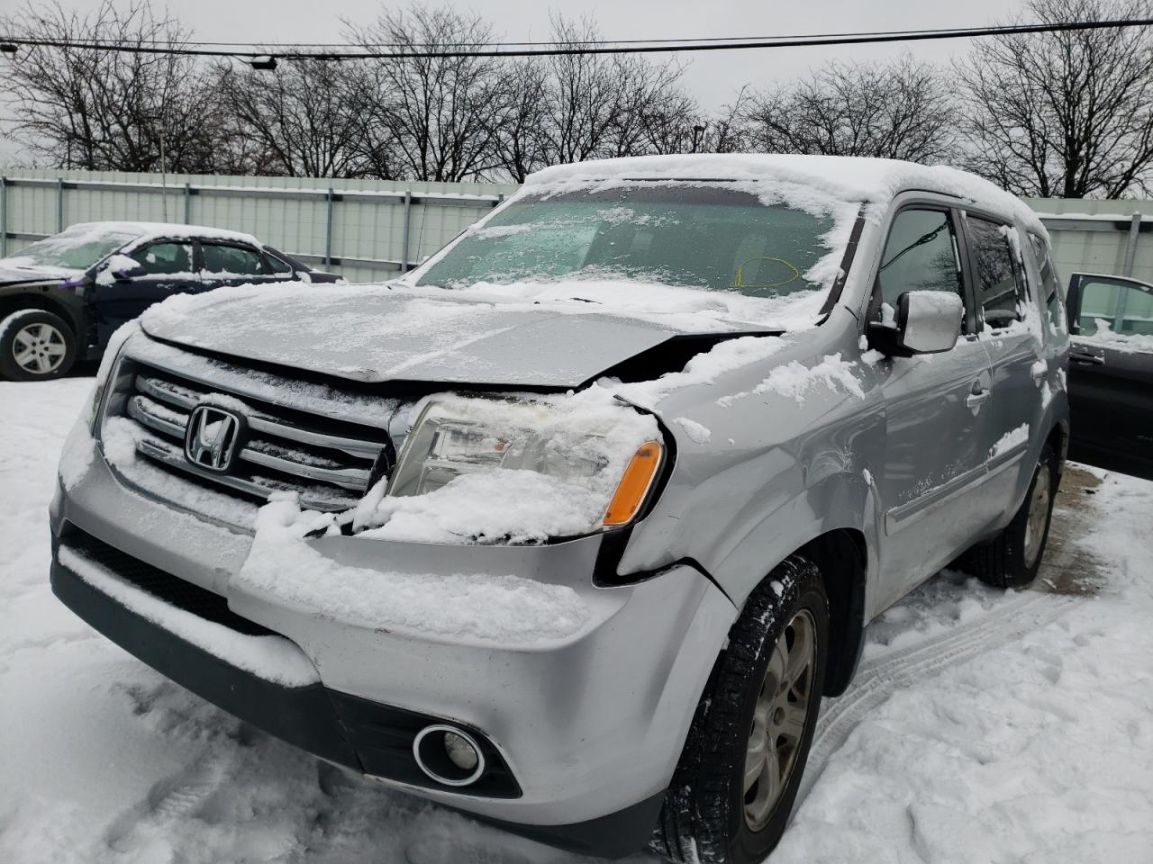 Photo 2 from auction – 2012 HONDA PILOT EXL with VIN 5FNYF4H5XCB064187