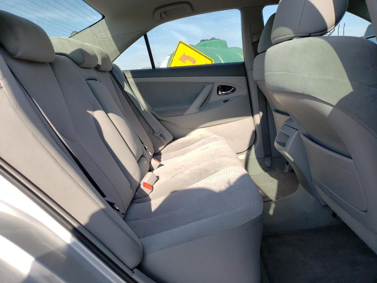 Photo 6 from auction – 2011 TOYOTA CAMRY BASE with VIN 4T4BF3EK2BR192246