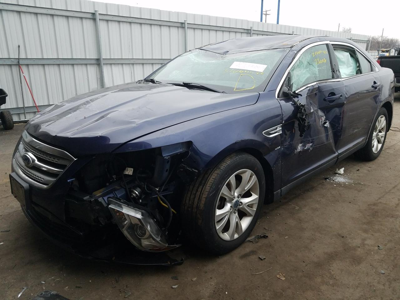 Photo 2 from auction – 2011 FORD TAURUS SEL with VIN 1FAHP2EWXBG152598