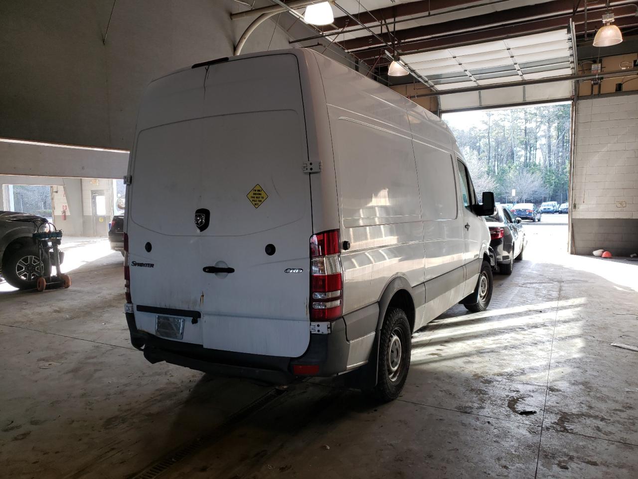 Photo 4 from auction – 2007 DODGE SPRINTER 2 with VIN WD0PE745175215745