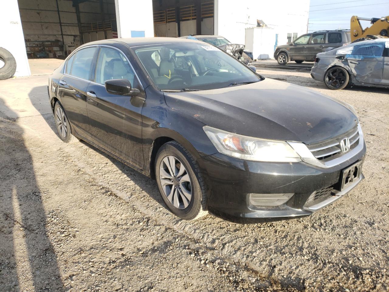 HONDA ACCORD LX 2015 with VIN 1HGCR2F3XFA201411 - Photo from auction