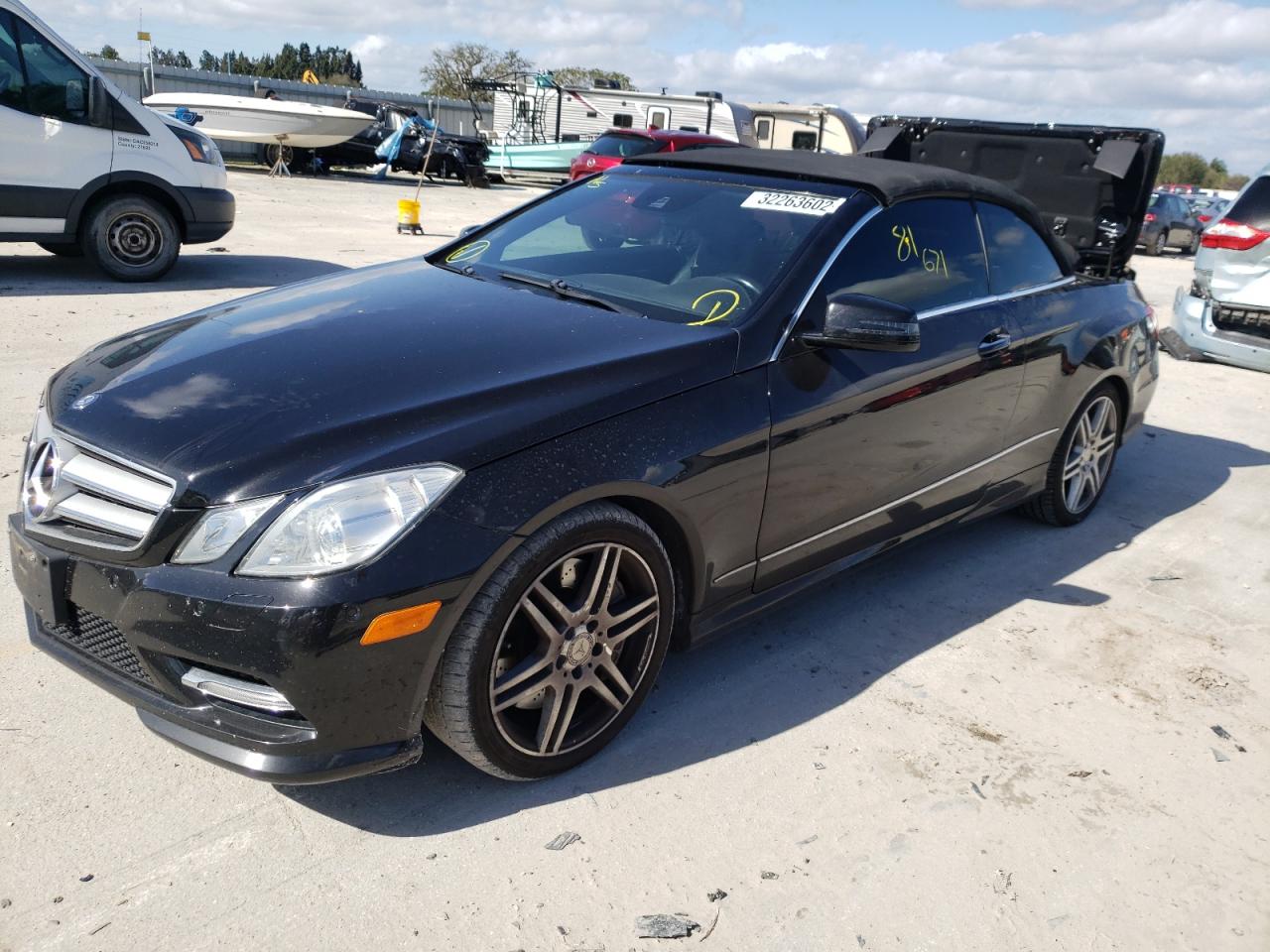 Photo 2 from auction – 2013 MERCEDES-BENZ E 550 with VIN WDDKK7DF6DF213019