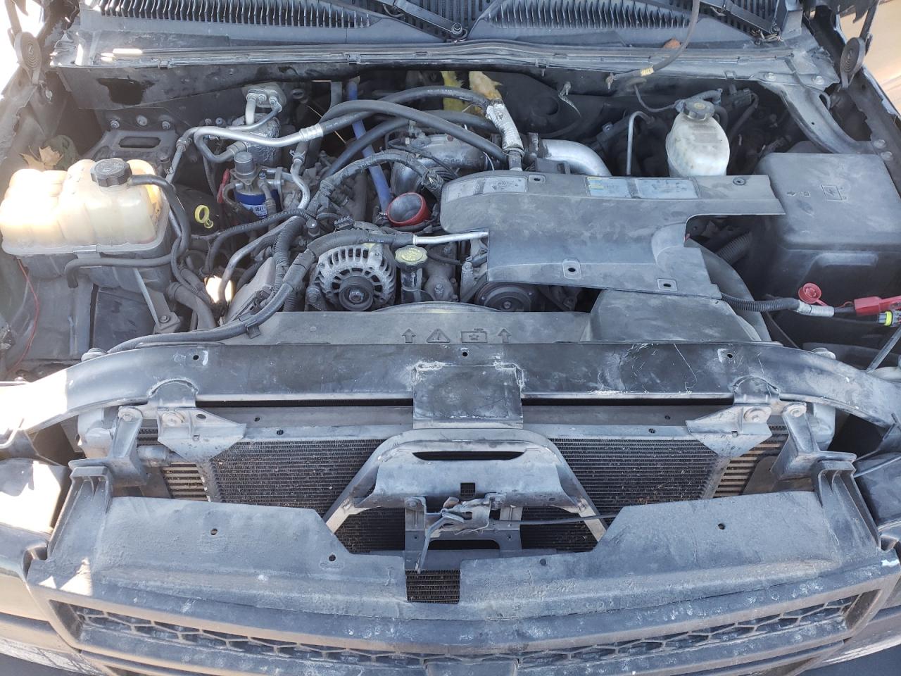 Foto 7 de la subasta – 2005 CHEVROLET SILVERADO con VIN 1GCHK23255F921933