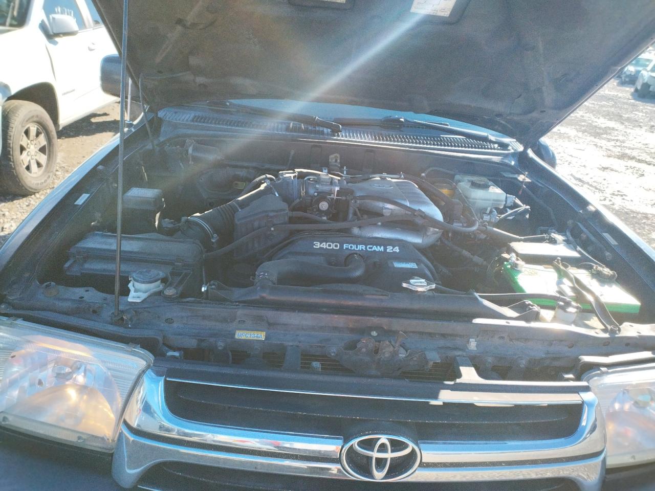 Photo 7 from auction – 2002 TOYOTA 4RUNNER SR with VIN JT3GN86R820232082