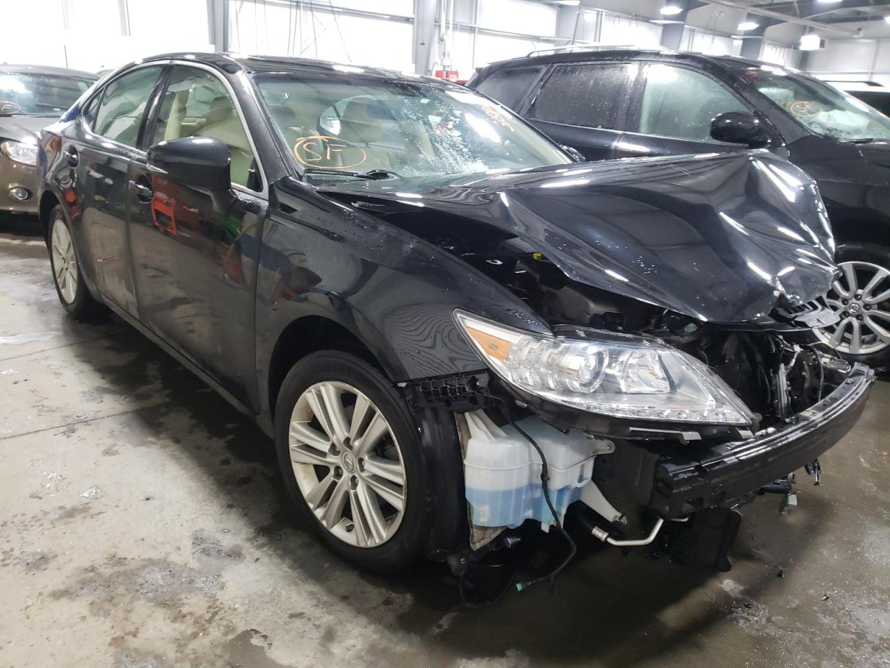 LEXUS ES 350 2015 with VIN JTHBK1GGXF2175900 - Photo from auction