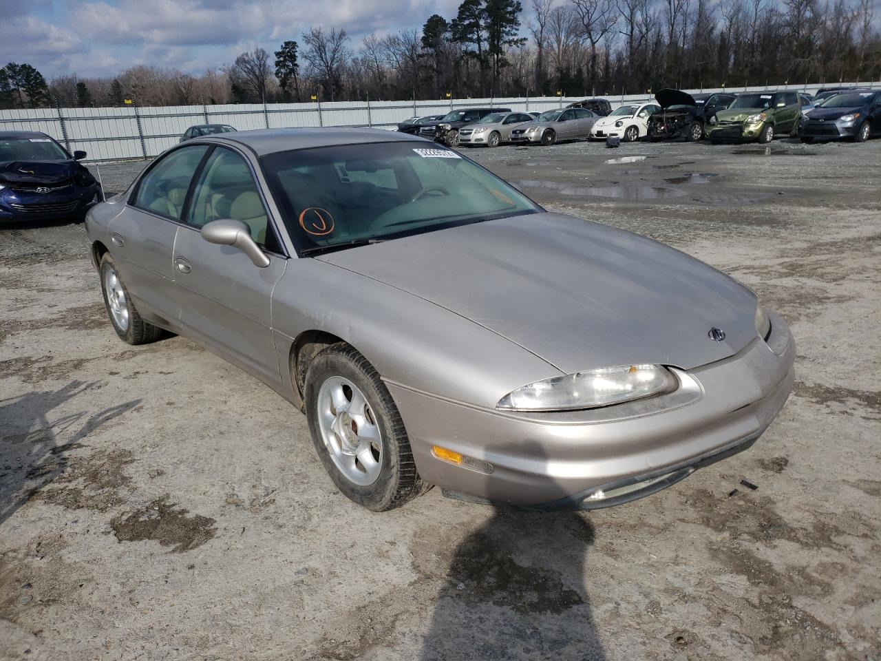 OLDSMOBILE AURORA 1997 z numerem VIN 1G3GR62C4V4119636 - Zdjęcie z aukcji
