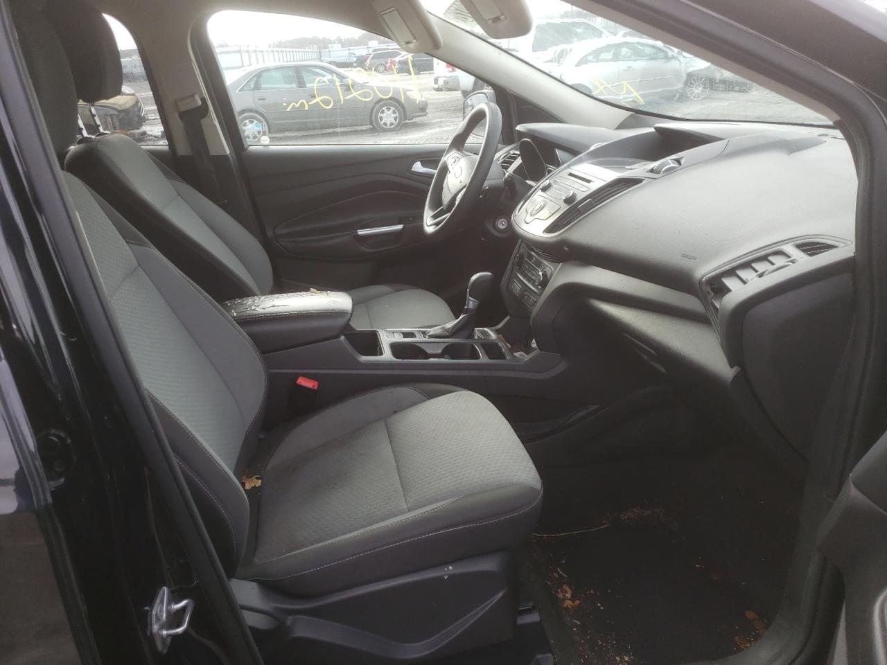 Photo 5 from auction – 2017 FORD ESCAPE SE with VIN 1FMCU0G97HUC03473