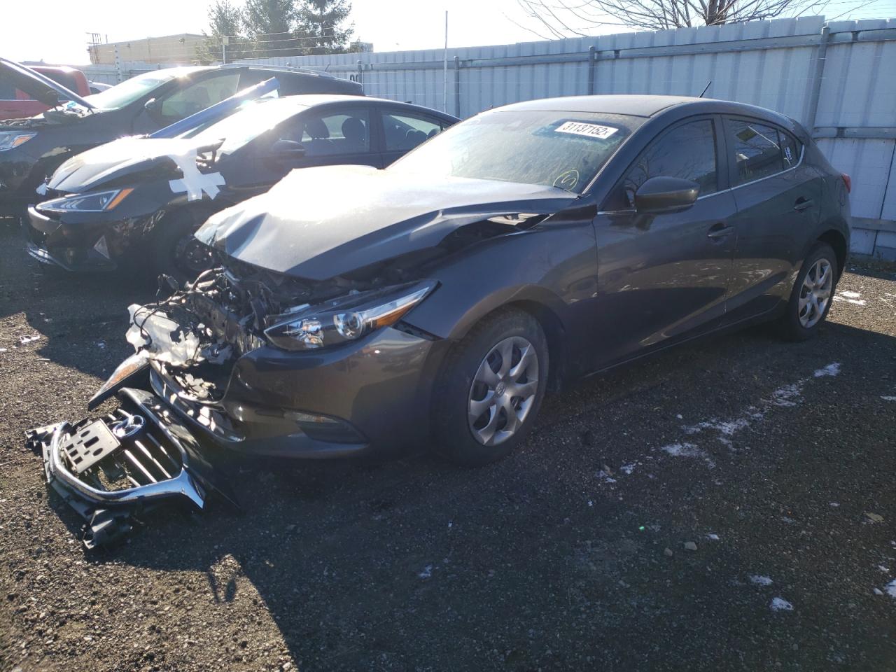 Photo 2 from auction – 2018 MAZDA 3 TOURING with VIN 3MZBN1L76JM232994