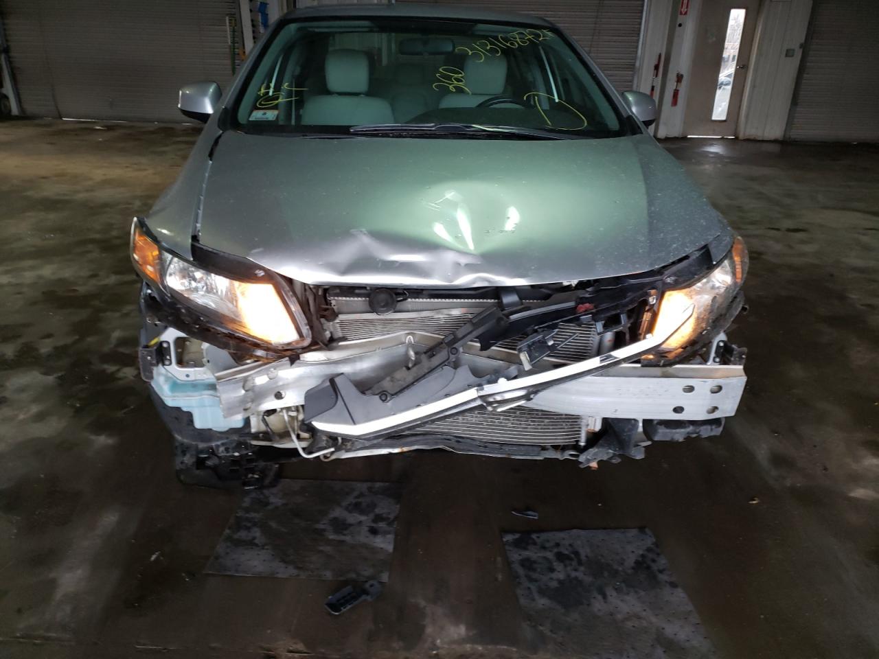Photo 9 from auction – 2012 HONDA CIVIC LX with VIN 2HGFB2F52CH336334