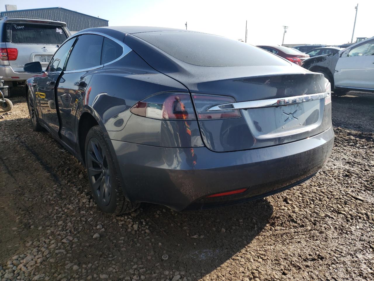 Photo 3 from auction – 2018 TESLA MODEL S with VIN 5YJSA1E26JF245393