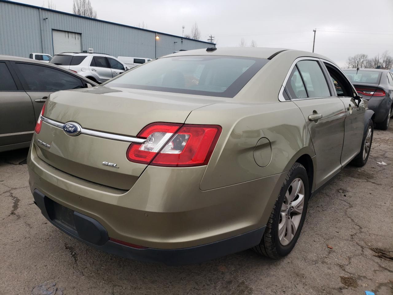 Photo 4 from auction – 2012 FORD TAURUS SEL with VIN 1FAHP2EW3CG128774