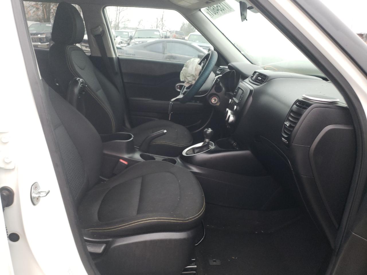 Photo 5 from auction – 2016 KIA SOUL + with VIN KNDJP3A5XG7343122