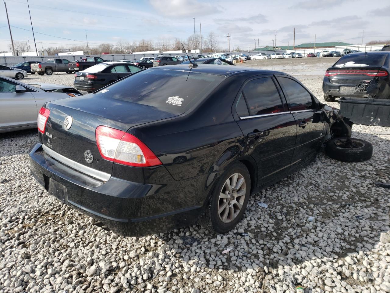 Photo 4 from auction – 2007 MERCURY MILAN with VIN 3MEHM07Z07R639712