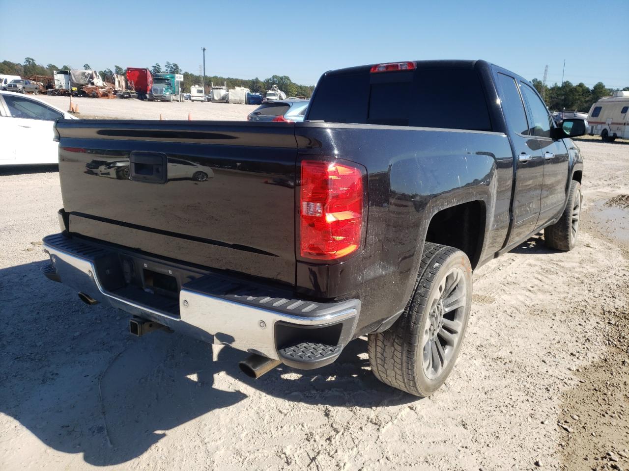 Photo 4 from auction – 2015 CHEVROLET SILVERADO with VIN 1GCRCREC8FZ176627