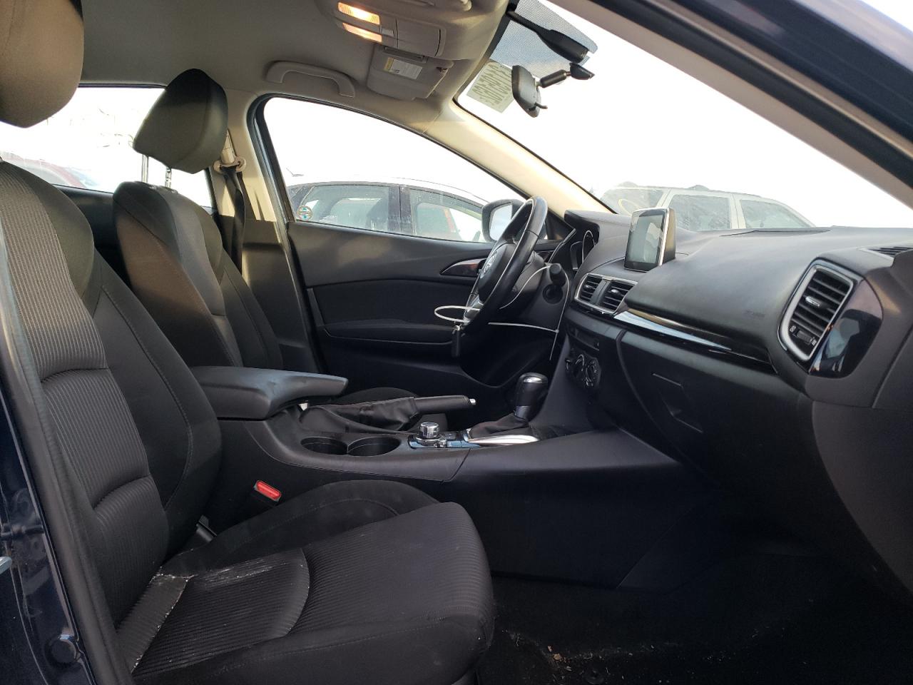 Photo 5 from auction – 2015 MAZDA 3 TOURING with VIN 3MZBM1V75FM127869