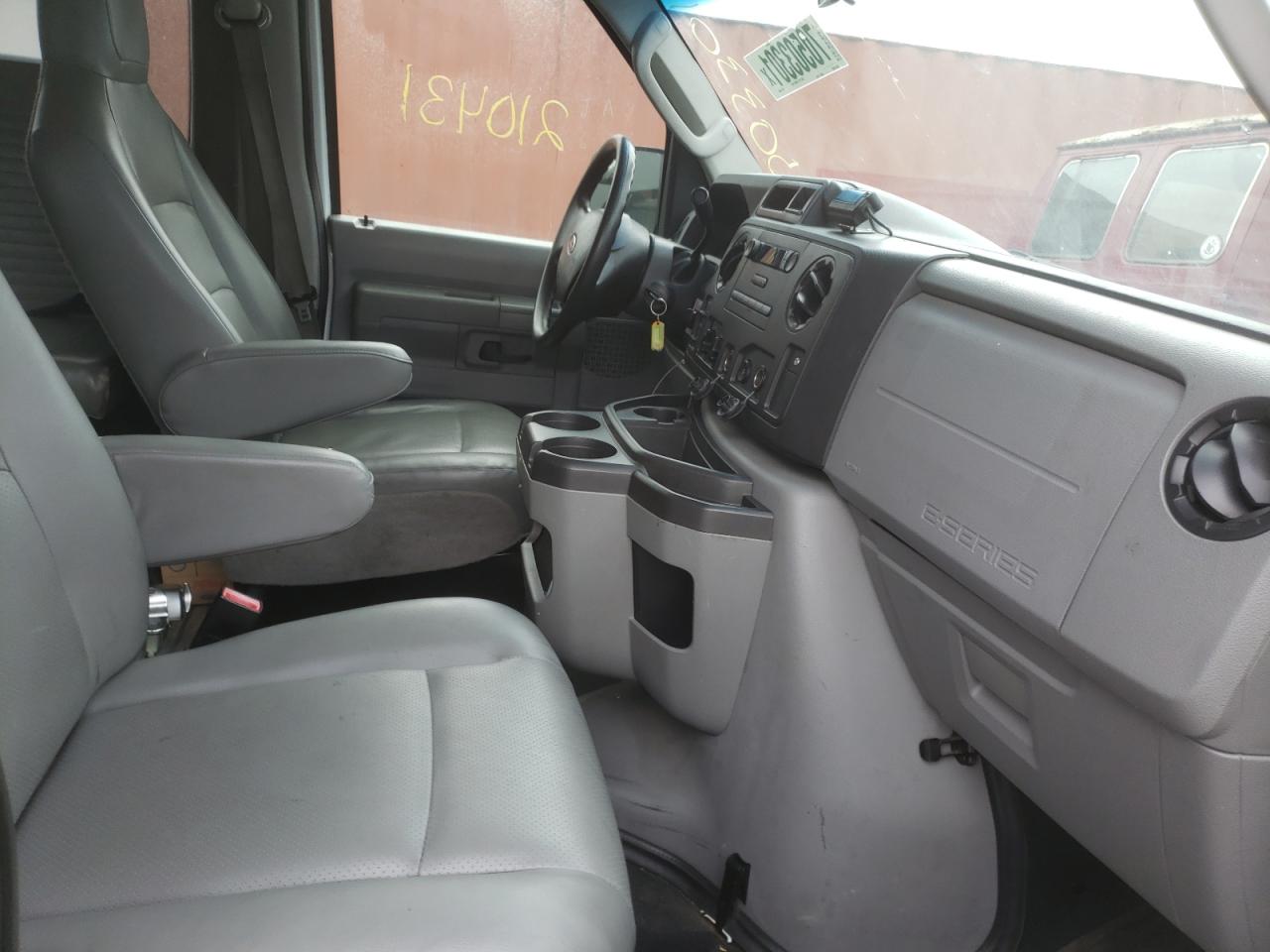 Photo 5 from auction – 2014 FORD ECONOLINE with VIN 1FTNE1EW9EDA04591