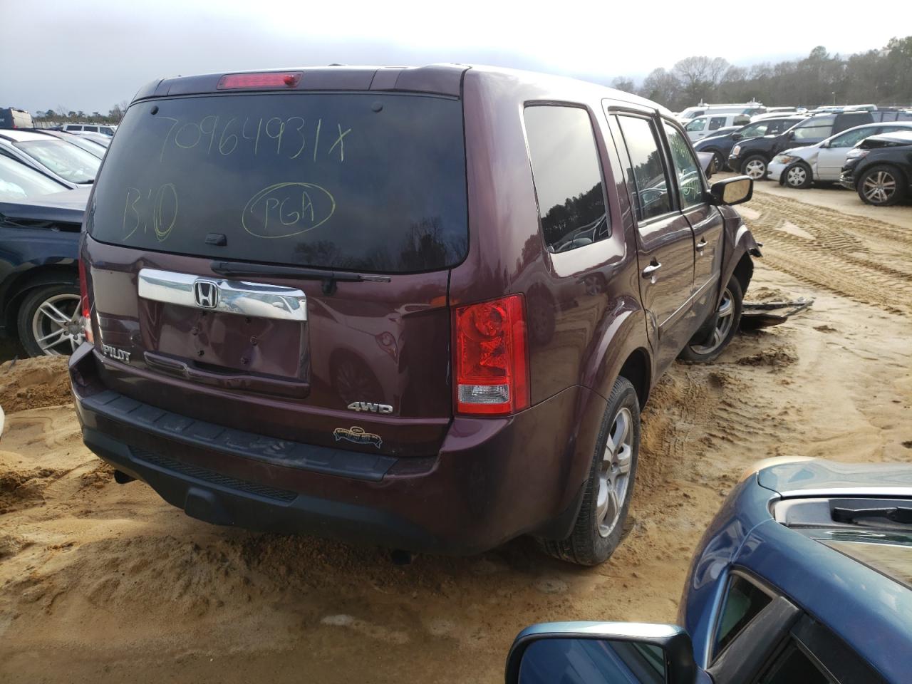 Photo 4 from auction – 2012 HONDA PILOT EXLN with VIN 5FNYF4H71CB014246