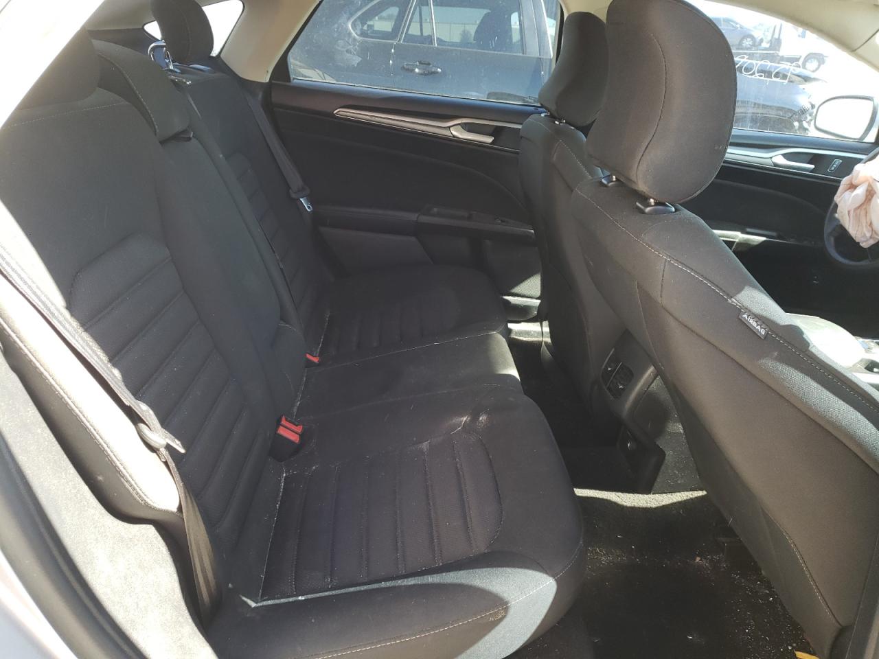 Photo 6 from auction – 2018 FORD FUSION SE with VIN 3FA6P0LU7JR152272