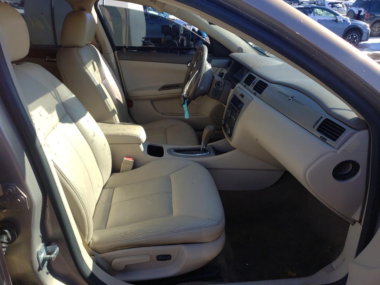 Photo 5 from auction – 2006 CHEVROLET IMPALA LTZ with VIN 2G1WU581769334154