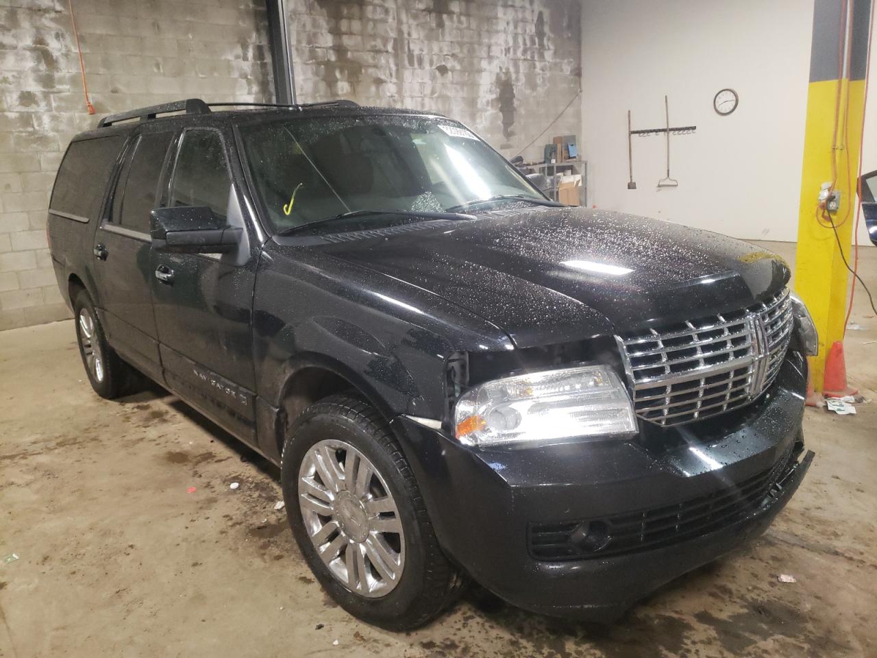 LINCOLN NAVIGATOR 2010 with VIN 5LMJJ3J50AEJ02294 - Photo from auction