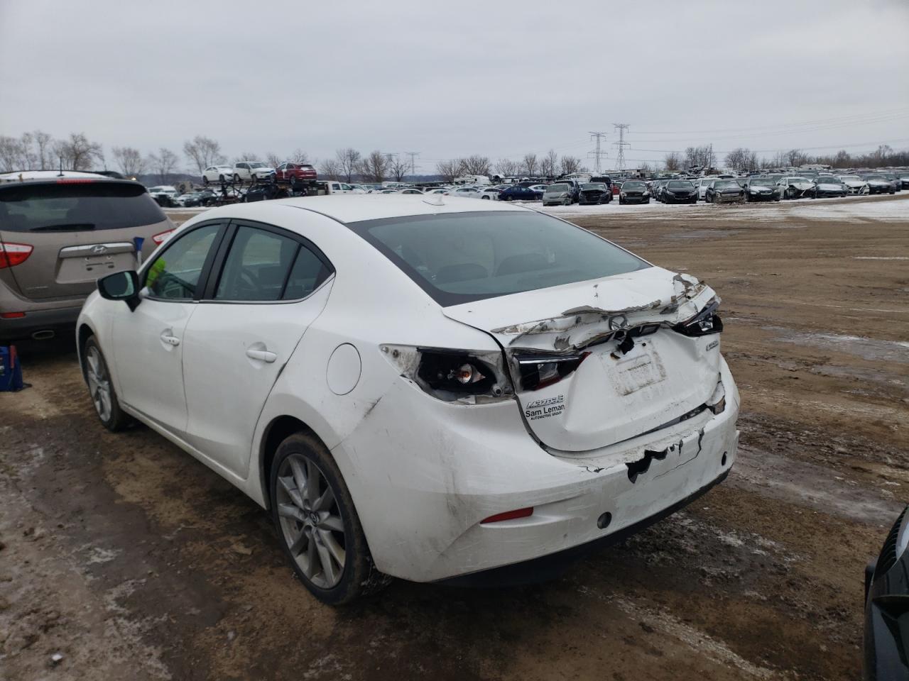 Photo 3 from auction – 2017 MAZDA 3 TOURING with VIN 3MZBN1V73HM150924